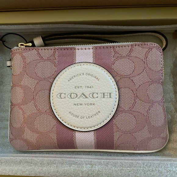 COACH WRISTLET + 2 CHARMS!! NWT, NIB! - Picture 2 of 5
